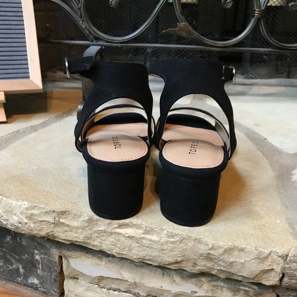 Nwt Torrid Black Square Toe Block Chunky Heels 9/5 - image 4